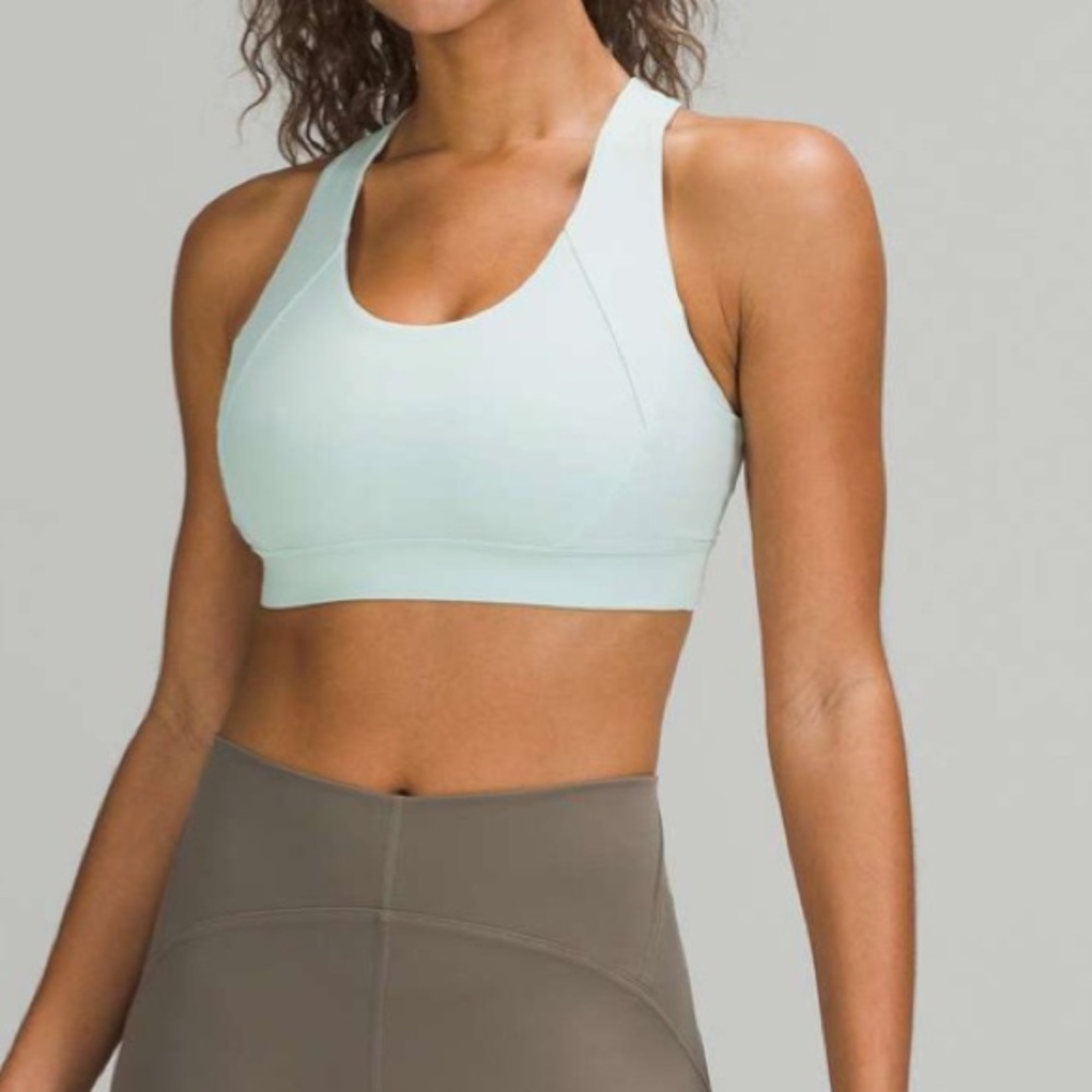 Lululemon Free To Be Elevated/ Delicate Mint/ Light Support